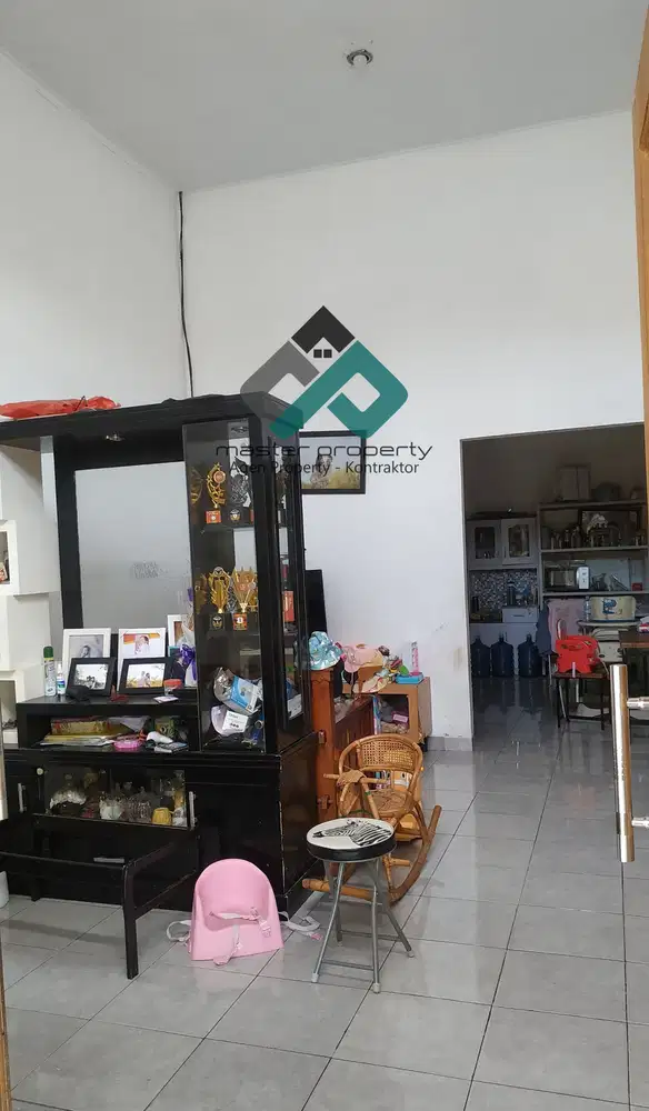 Rumah dijual cepat di Komplek Buana Ciwastra Residence Buahbatu