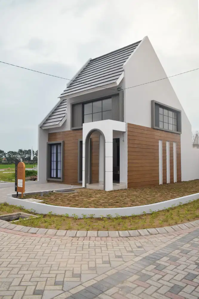 DIJUAL RUMAH DISIDOARJO KOTA LOKASI STRATEGIS TANPA UTJ, DP 0 FREE ALL