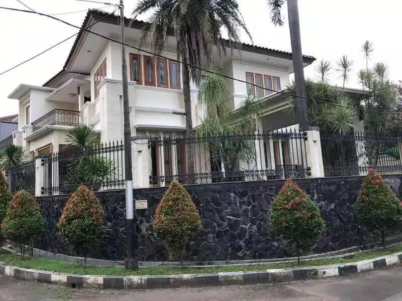 Rumah Mewah Dlm Komplek Dekat Binus Kemanggisan, Palmerah, Jakarta