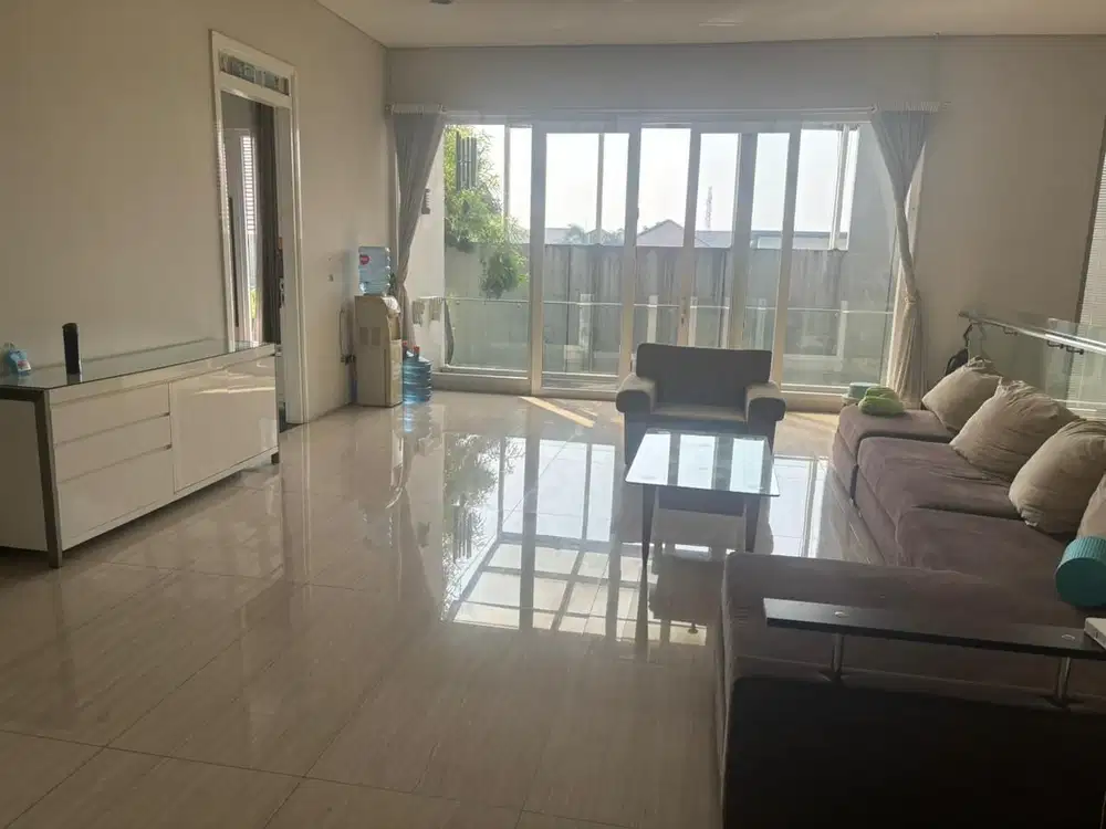 Dijual Rumah cluster terbaik di Singgasana Pradana