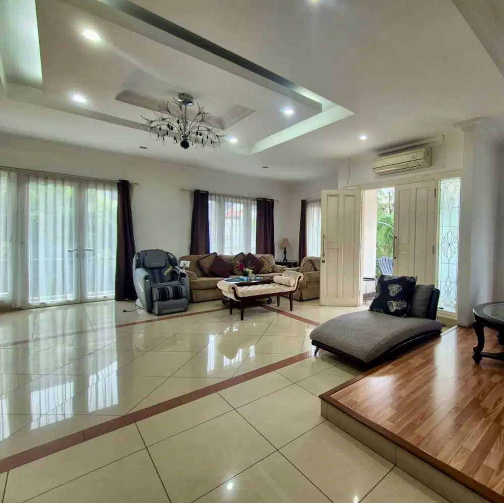 Jual Rumah 3 Lt Shm Bagus Semi Furnished Di Villa Permata Gading