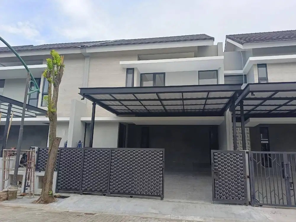 Rumah Mewah di Perum Rivera Candi Golf Candisari Semarang