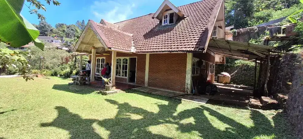 DIJUAL VILA BAGUS MEGAMENDUNG