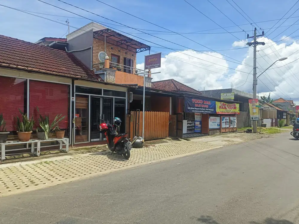 Rumah plus toko pinggir jln utama Pasir Lor Karanglewas Purwokerto Barat