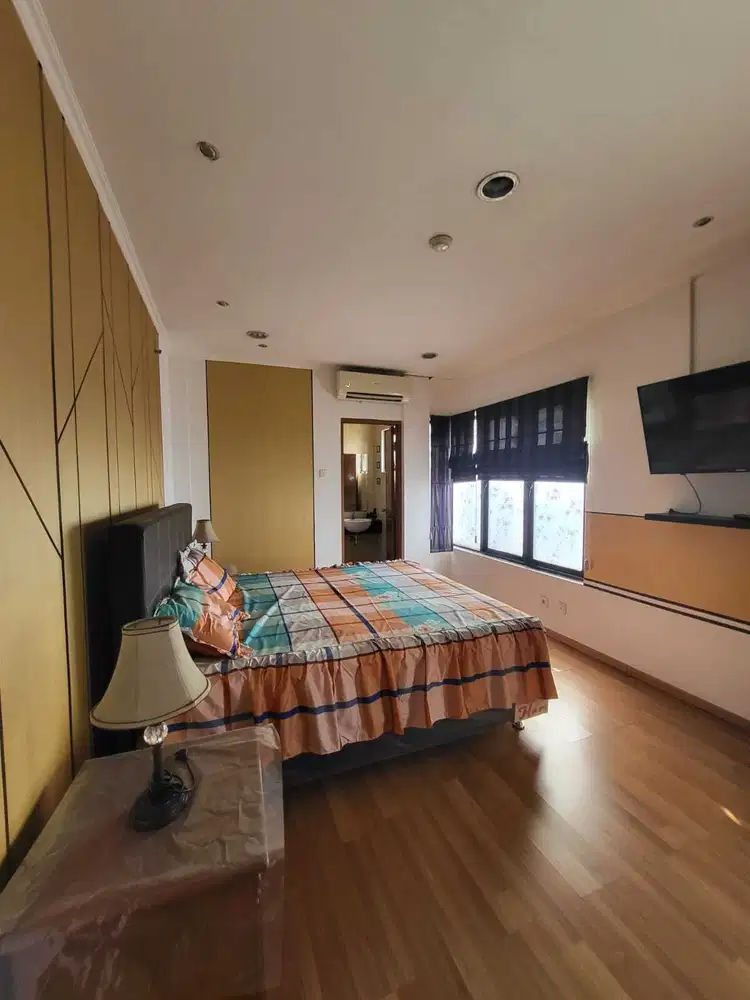 Disewa Rumah Thamrin City Cosmo Park Uk10x15m2 at Jakarta Pusat