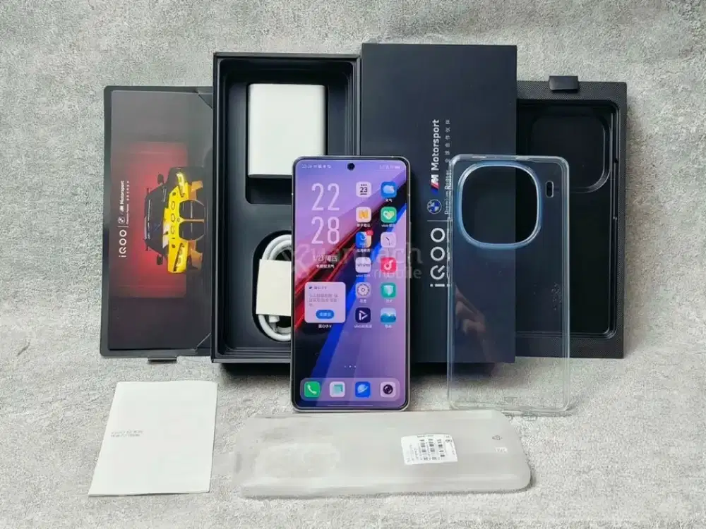 Iqoo 12 Black 512/16 GB Fullset Garansi Resmi