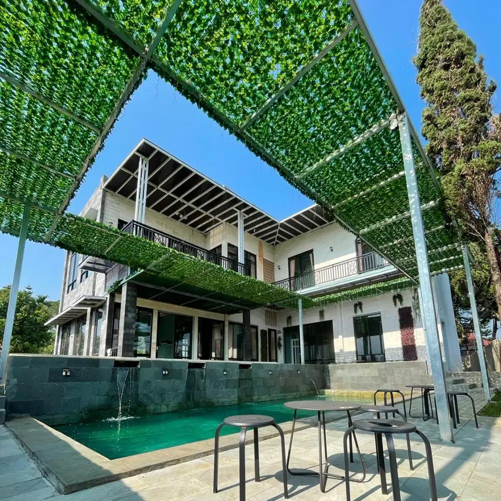 Vila baru mewah di puncak bogor