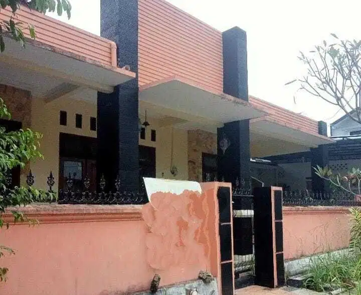 Disewakan Rumah di Indraprasta