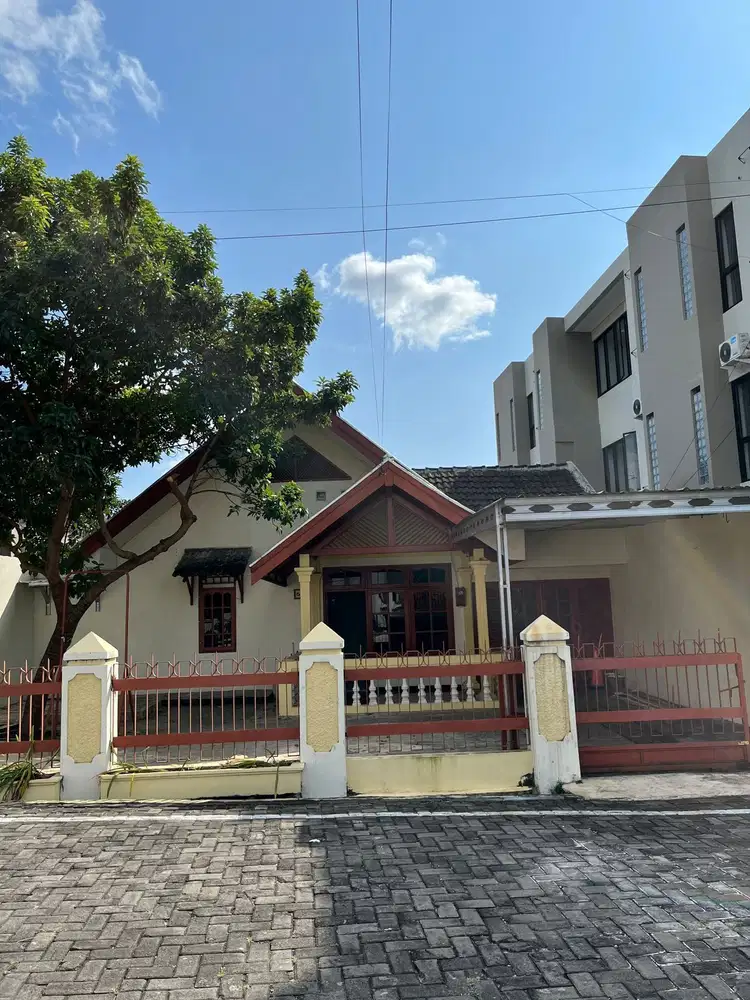 Rumah Disewa Di Banyumanik Semarang Dekat Pintu Tol Banyumanik