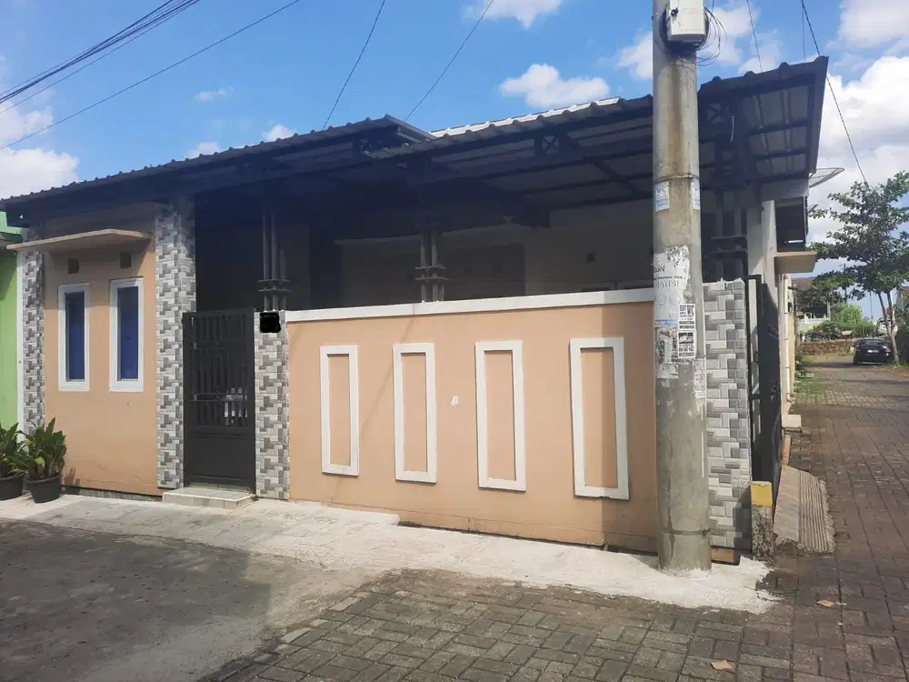 Dijual Rumah Hook Perum Favorit Purwokerto Barat