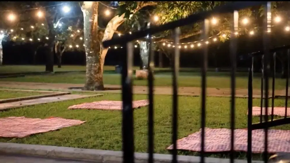 Tanah Dengan Kebun Mangga Aktif Plus kafe Estetik di Majalengka, SHM