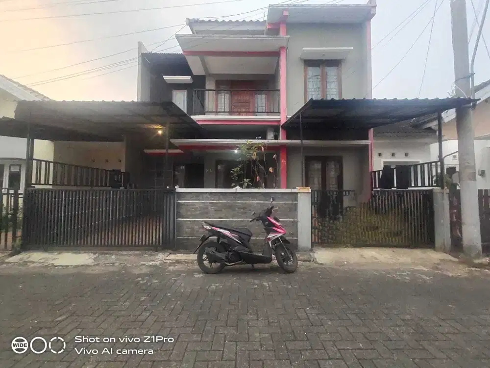 Rumah Bagus 2 Lantai  2 Menit Ke Pusat  Kuliner GOR Purwokerto