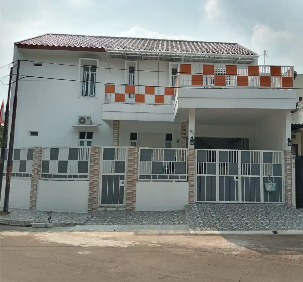 DIJUAL RUMAH DI KENCANA LOKA BSD