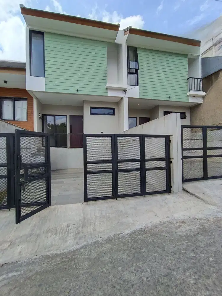 RUMAH BARU SIAP HUNI MINIMALIS MODERN DI CIHANJUANG BANDUNG