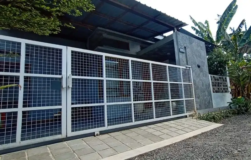 Rumah Berkonsep Cantik Lingkungan Cluster Gawanan Colomadu (ER)