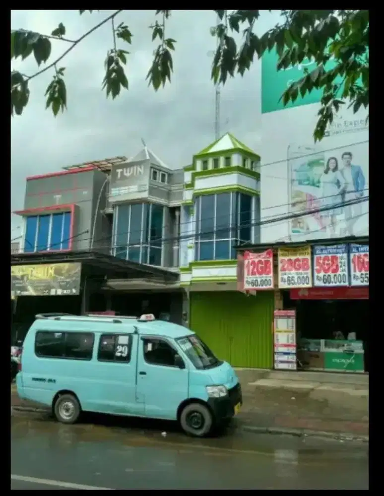 Dijual Ruko Tiga Lantai di Pondok Kepala