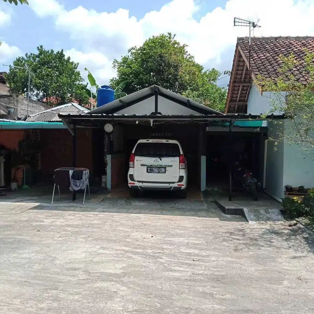 Villa Daerah Cipanas Garut Gunung Guntur