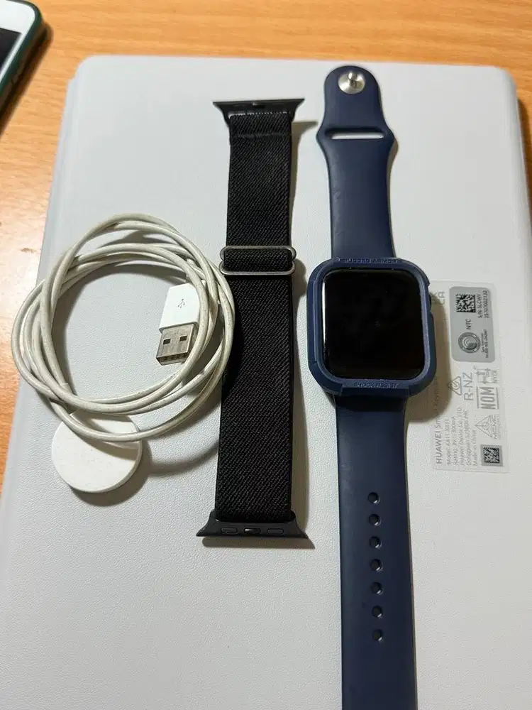 Apple watch SERIES 6 LIKE NEW JARANG DIPAKAI