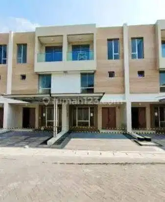 TOWN HOUSE ALLEGRO GOLF ISLAND 3 LANTAI TERMURAH, RUMAH RAPI