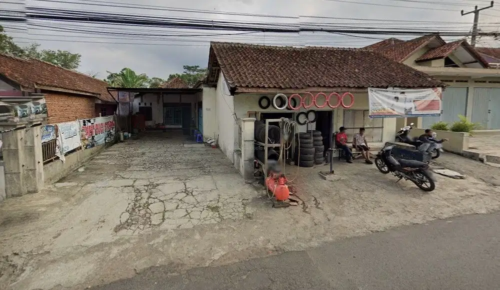 Rumah Bagus Siap Huni Samping Jalan di Jl. Raya Kawali - Panjalu