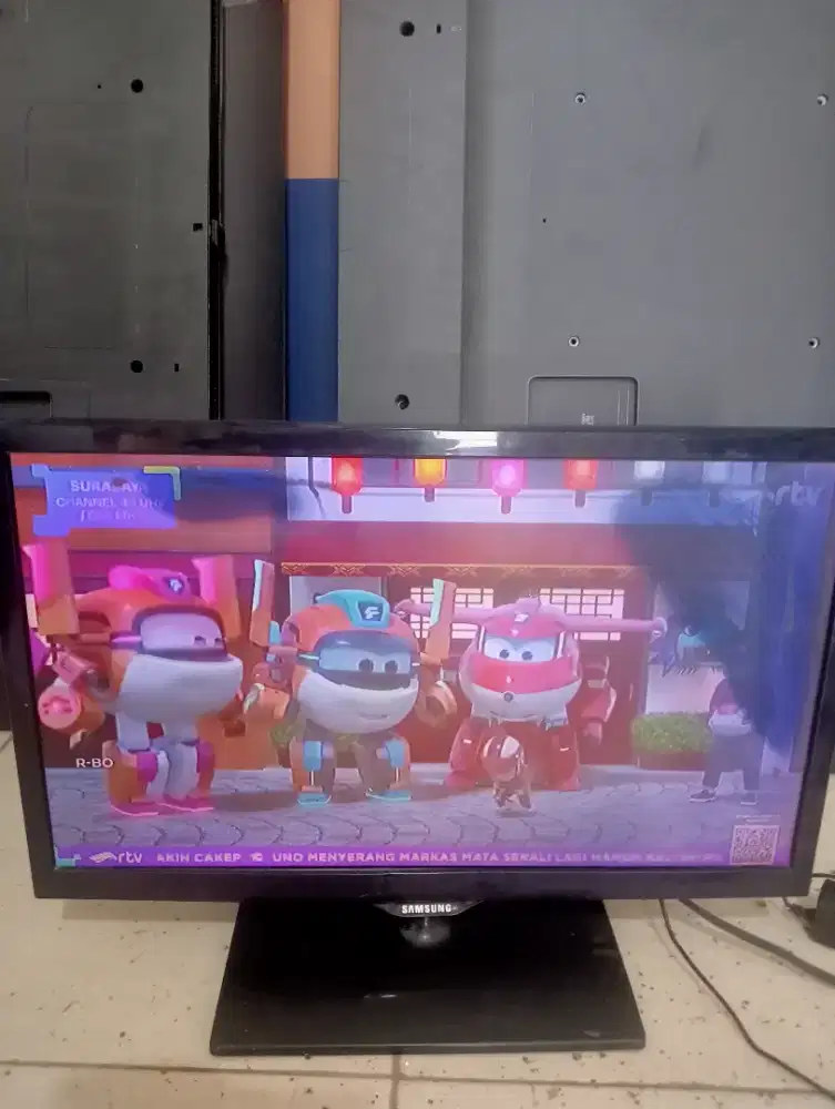 Tv LED Samsung 22 inch