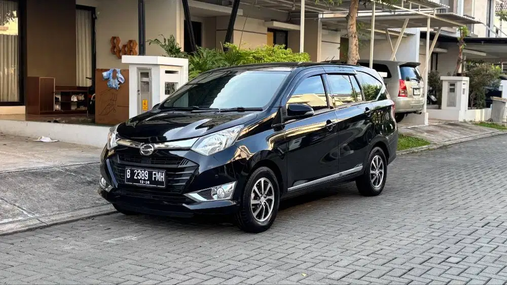 DP MINIM ANGSURAN RINGAN !!! DAIHATSU SIGRA R DELUX AT 2017 MATIC