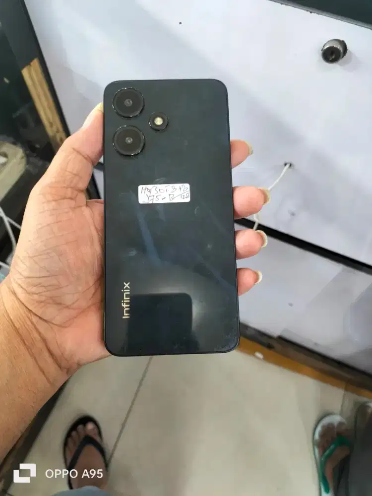 Infinix hot 30i ram 8+8 internal 128 mulus