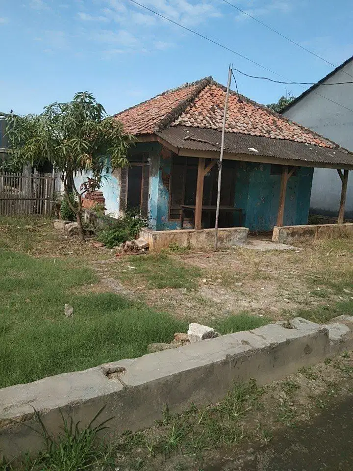 MURAH BANGET! RUMAH HITUNG TANAH LUAS 140m2 di Sukareja Pamanukan