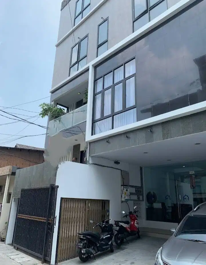 Dijual Hotel / Kost2an 5 Lantai SHM Di Jl. Latumenten Jelambar Jakarta Barat 7,5 M Nego