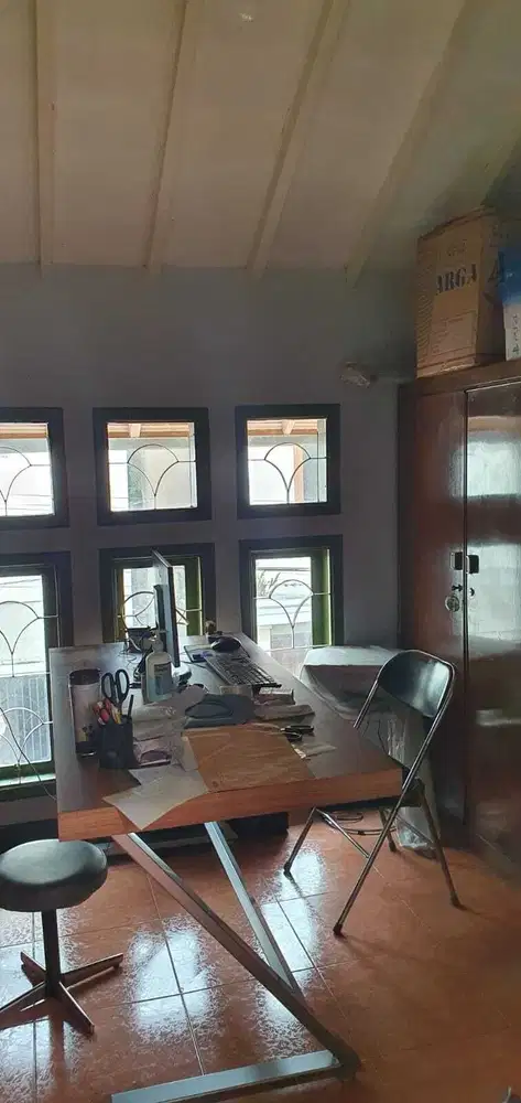 Dijual RUmah siap huni murah di Jalan Karasak Tengah 2