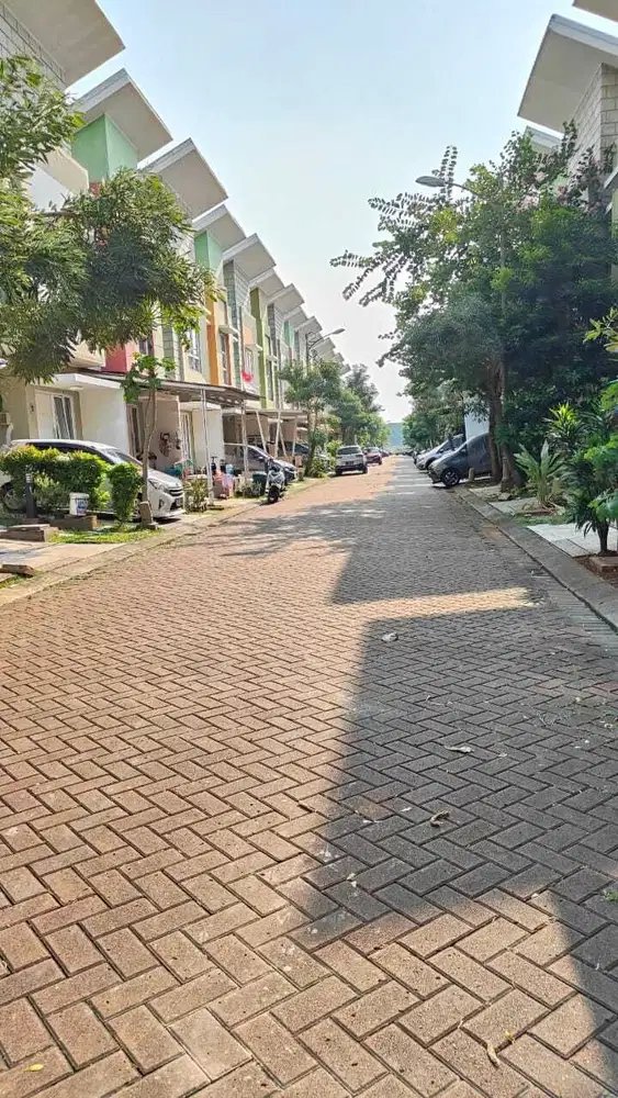 Di sewakan rumah siap huni di gading serpong cluster Arcadia tangeran