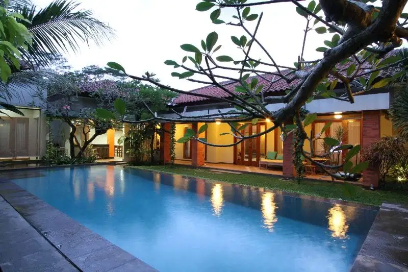 Rumah Villa Sejuk Baturaden Plus Tempat Bisnis Strategis