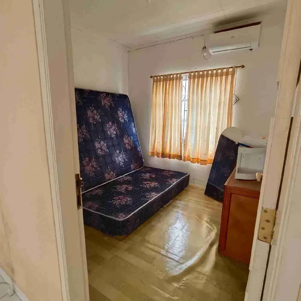 harga spesial Rmh Telaga Golf sawangan bagus siap huni