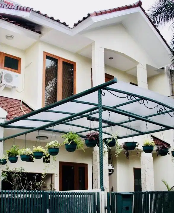 TOWNHOUSE BAGUS DEKAT GANDARIA CITY DAN PONDOK INDAH