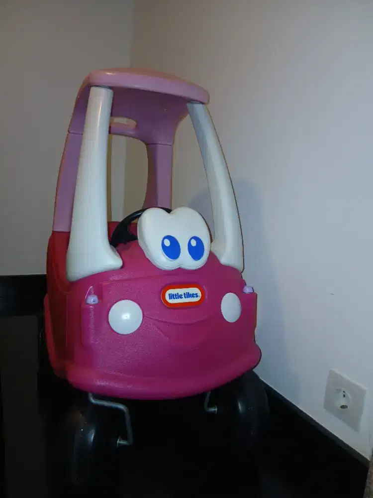 Preloved mainan anak warna pink