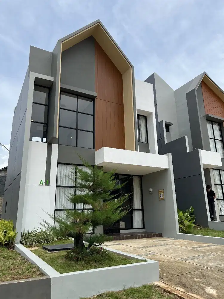 Rumah 3 Kamar dekat Stasiun Cisauk Serpong BSD cuma 1,3Man DP 0%