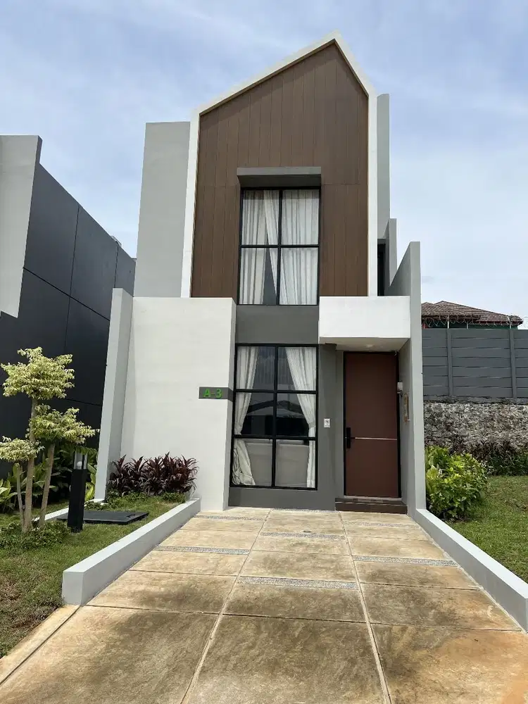 Rumah Ready 2 lantai di Serpong Garden dekat Stasiun Cisauk BSD