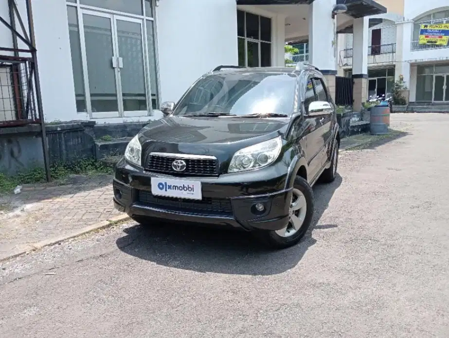 Pajak Panjang - TOYOTA RUSH 1.5 TRD SPORTIVO 7 BENSIN M/T 2014 HITAM