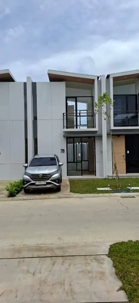 Murah!!Take over /over Kredit 2 lantai Cendana Spark Lippo Cikarang