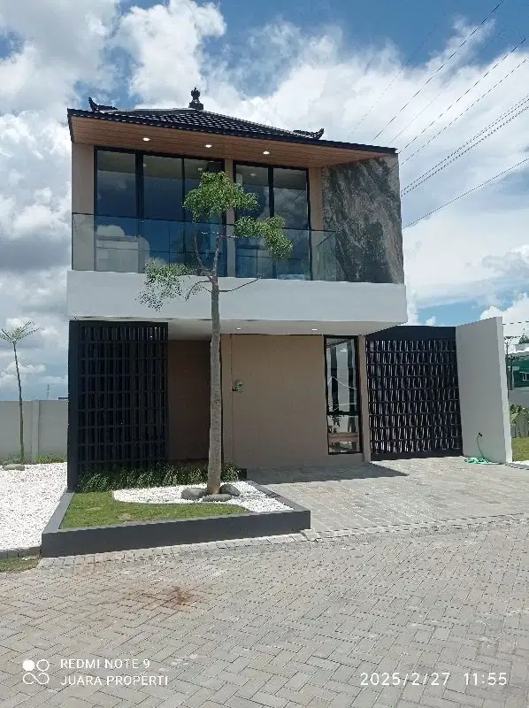 RUMAH CLUSTER EXCLUSIVE SVARGA BHUMI SINGOPURAN SOLO