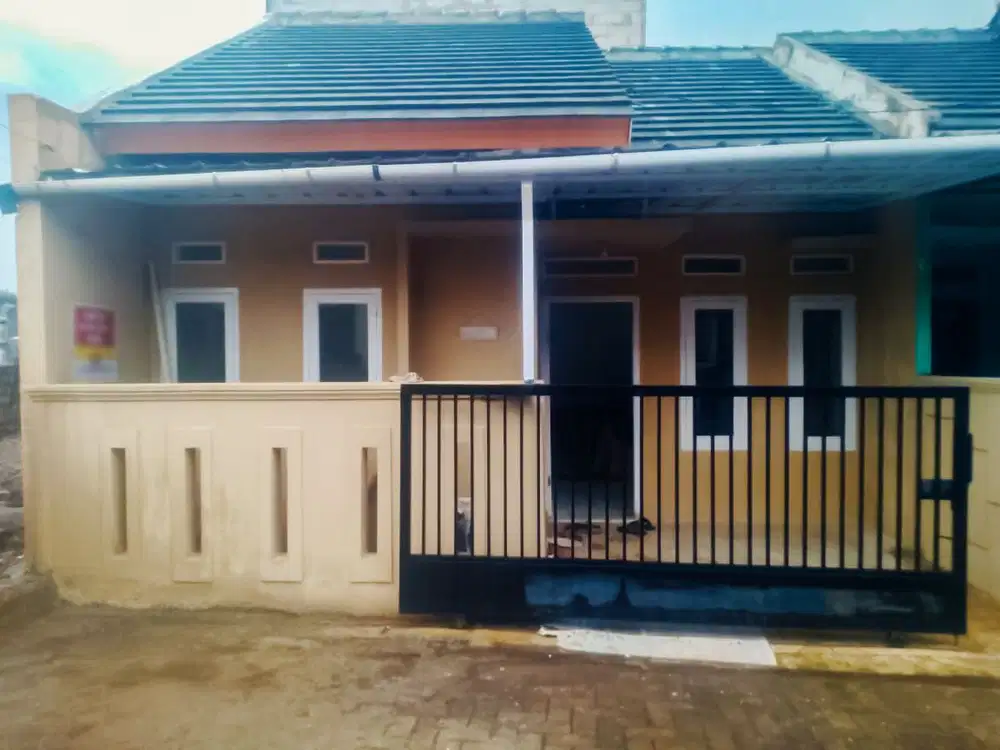 Rumah Hunian Subsidi Siap Huni Dekat Pusat Kota, Karang Tengah Cianjur
