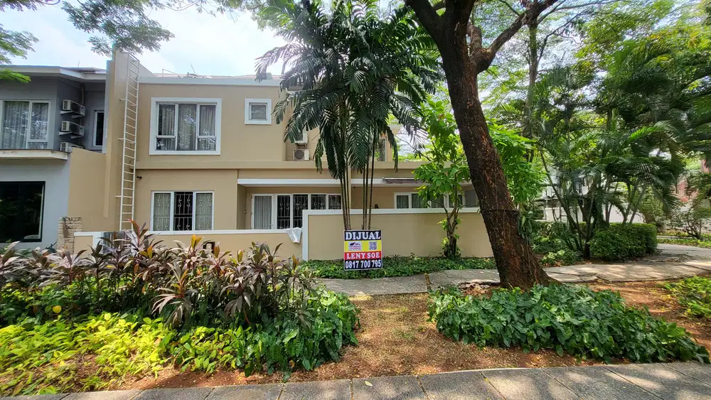 Rumah boulevard semi furnished Green Permata Jaksel