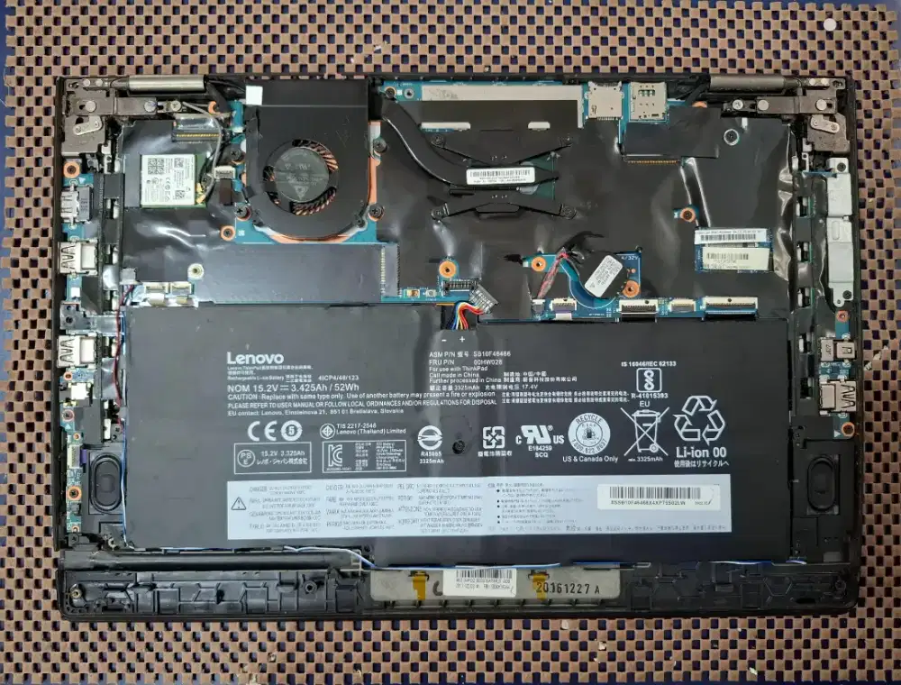 Dijual Pretelan Thinkpad X1 Yoga