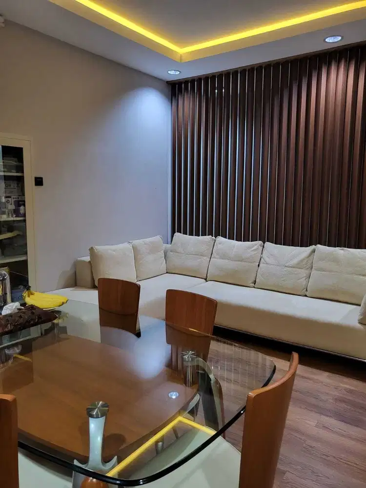 Rumah Baru di Sunter 3 Lantai, Hadap Selatan, Fasilitas Lengkap