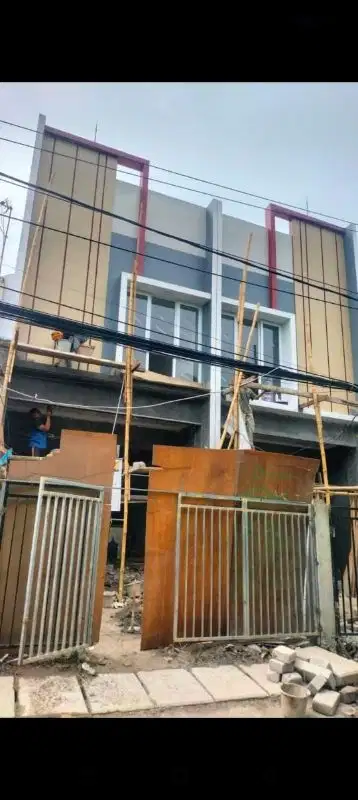 Ruko 2Lt baru di Kelapa Gading Jakarta Utara