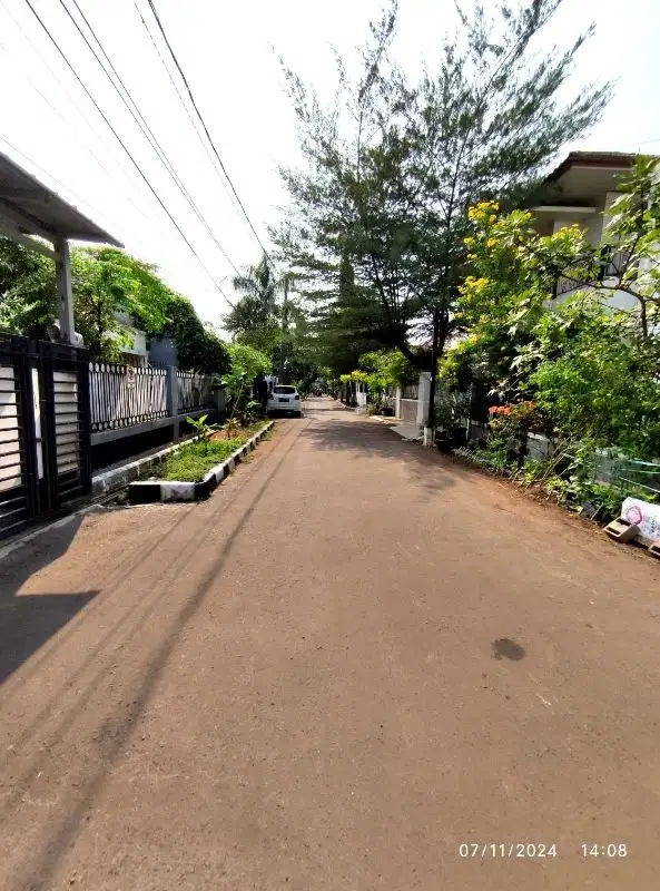 TURUN HARGA , MURAH, RUMAH LUAS, KOKOH CEMPAKA PUTIH TENGAH PREMIUM