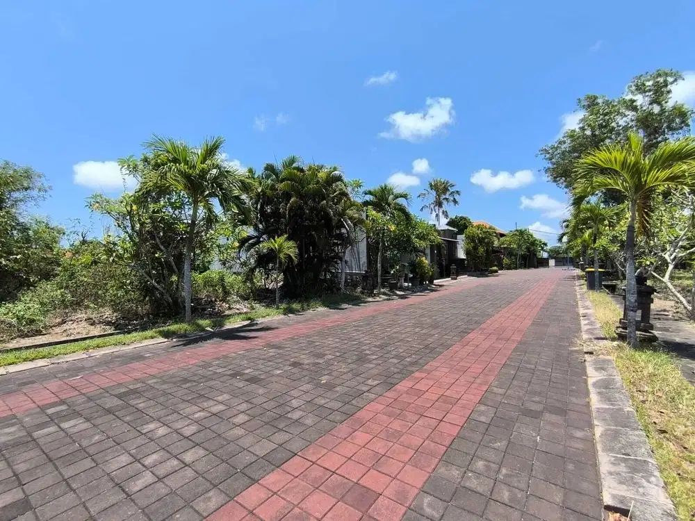 TANAH DALAM CLUSTER KOMPLEK ELIT TENANG TAMAN MUMBUL