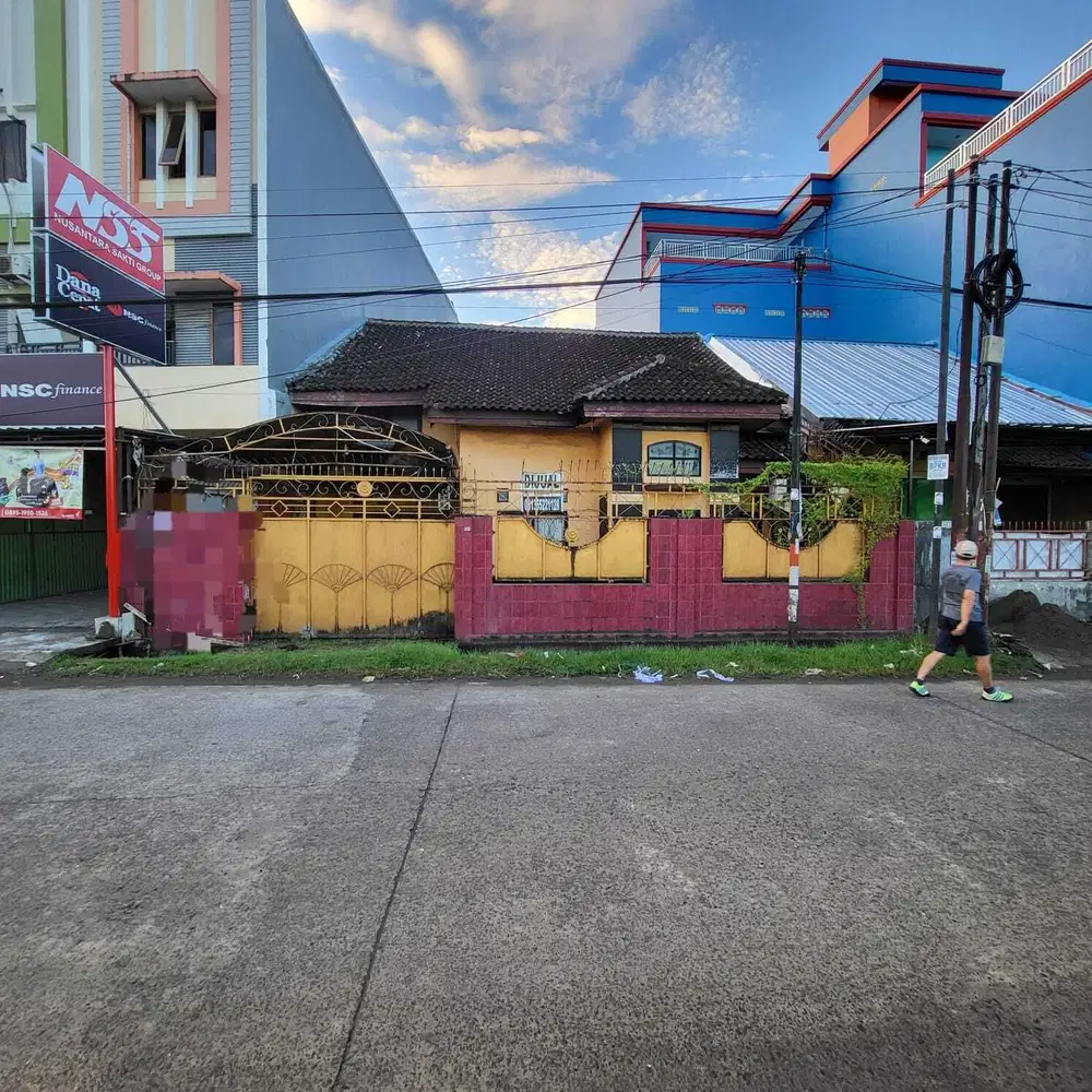 RUMAH DI JIPANG RAYA