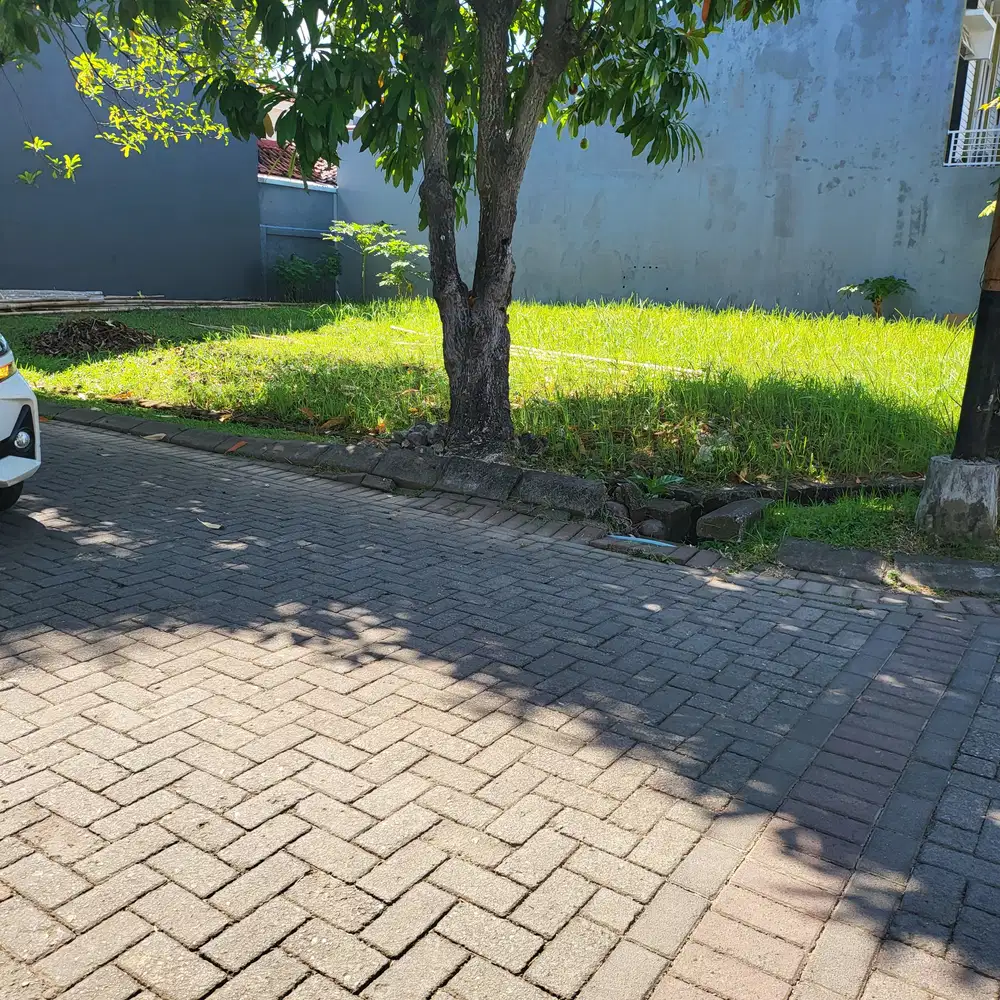 KAVLING SUDUT SIAP BANGUN DI ESPANA