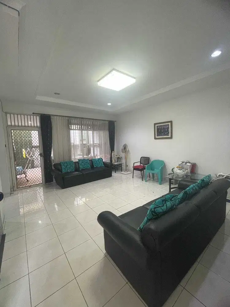 TAMAN HIMALAYA LIPPO KARAWACI FULL FURNISH TYPE 10 X 20